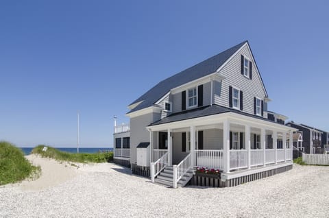 Salt Eire Beach Front Vacation Home