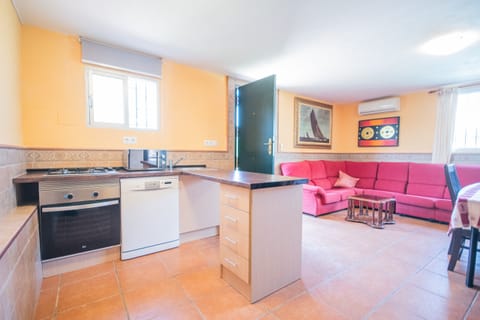 Enjoy the living room of this house in Alhaurín de la Torre