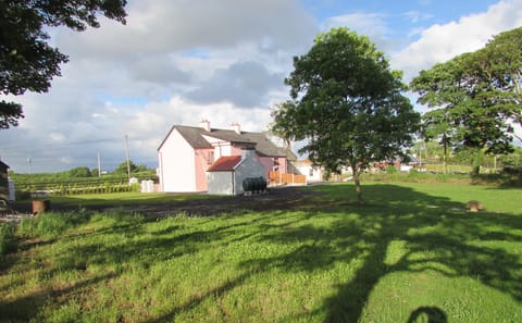 Plenty of room to play ball.