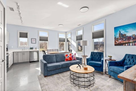 Open living space perfect for hanging out for groups