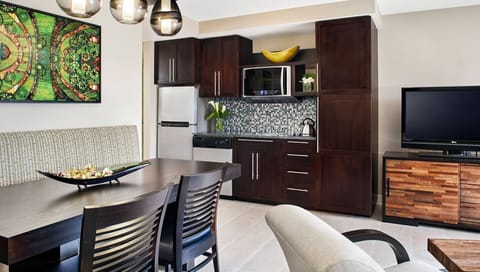 Dining and Kitchen area