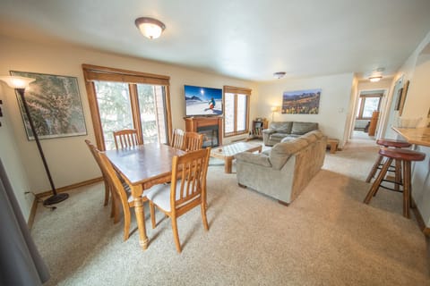 Lovely vacation property at Key Condos!