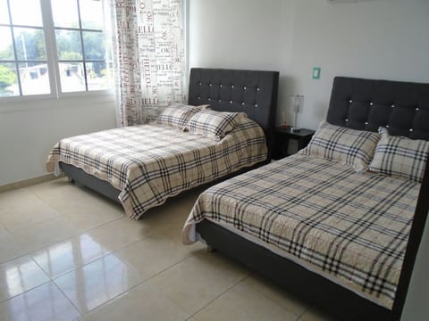 Central Family Apartment - Great Price