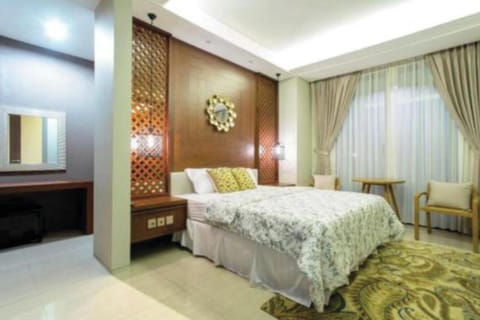Master Room - Bathroom Inside