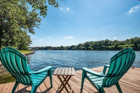 Welcome to Casita Grove!