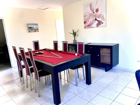 Game room