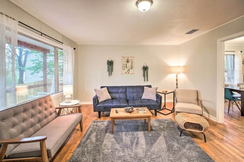 Hot Springs Vacation Rental | 3BR | 2BA | 1,168 Sq Ft | Stairs Required