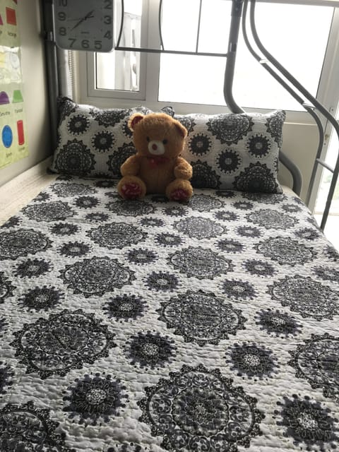 Double Bed 