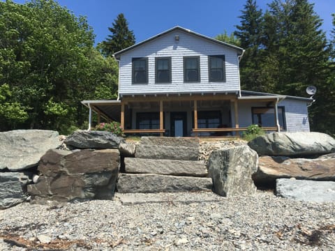 Granite steps right from yard down to private beach!