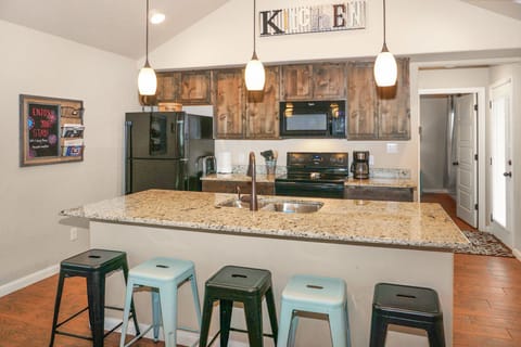 Seating for five at the bar.