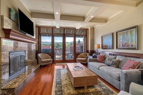 Buff Pass Penthouse, open and updated condo in downtown Steamboat Springs!