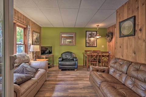 Huntingdon Vacation Rental | 2BR | 1BA | 650 Sq Ft | Step-Free Access