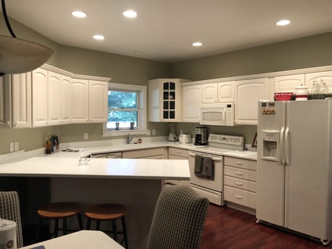 Kitchen open for entertainment 