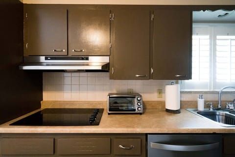 Cook up a storm in the Colorado sunshine.