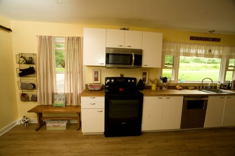 Kitchen new stove and microwave 