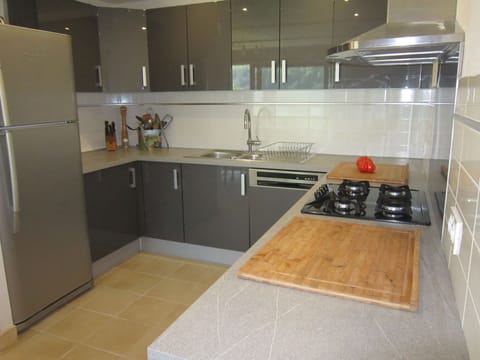 Fully equipped kitchen