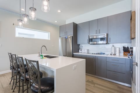 Spacious Kitchen Area