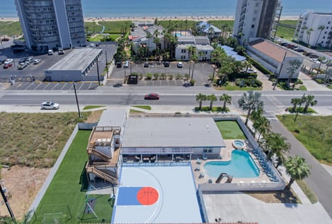 Welcome to 1915 Gulf Blvd!