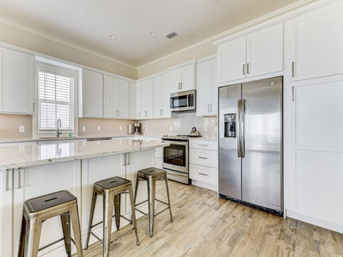 Fully Equipped Kitchen - Furnished for Large Groups