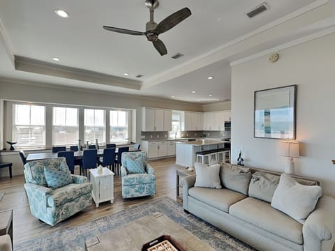 Open and Inviting Floor Plan - Third Floor