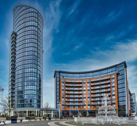 Gunwharf Quays Apartments - 2 Bedroom