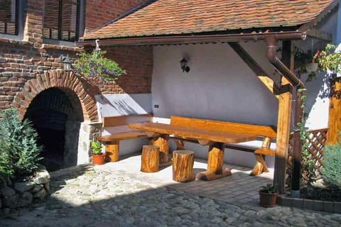 Casa Nicu • self catering farmhouse rental at the Carpathian Mountains near Sibiu • Transylvania holidays Romania