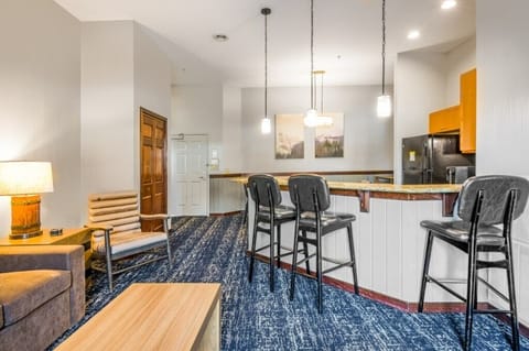 Club Wyndham Glacier Canyon_16.jpg