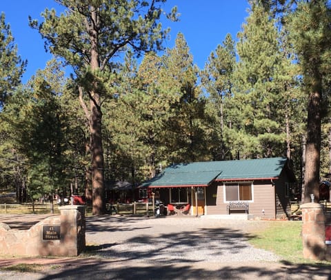 Located in the heart of Greer Az