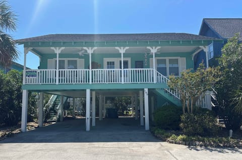 Welcome to Summer House 180!