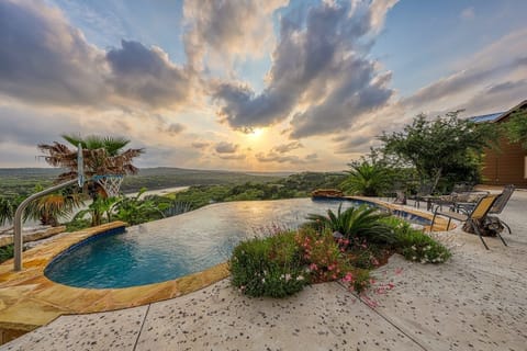 I love this picture.