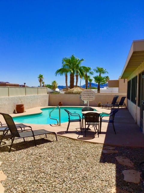 Private Pool (Heated in Winter)