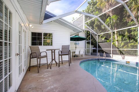 Island Girl Pool Area