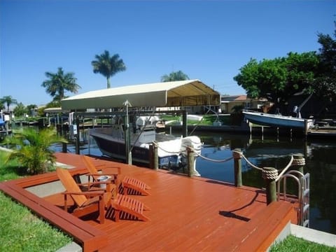 Dock