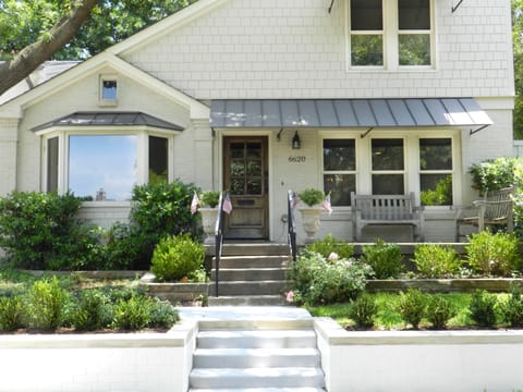 Charm greets you with easy access and plenty of parking!