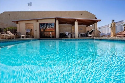 Refreshing Pool