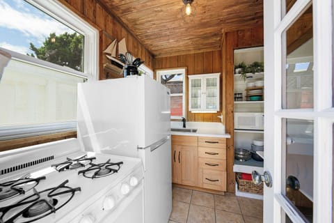 Fully stocked kitchen