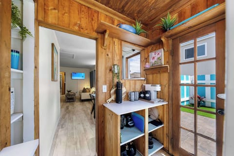 Keurig coffee maker and coffee pods provided. Toaster, blender and hot tea kettle is just some of the amazing essentials we provide for your perfect stay. 