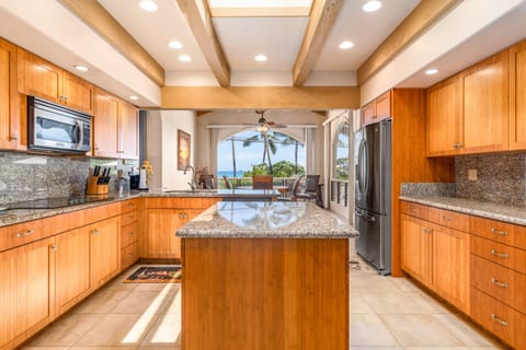 View through the kitchen to the ocean.  Stare at the ocean while kitchen.