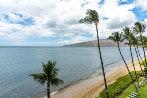 Miles of sandy beach - Sugar Beach