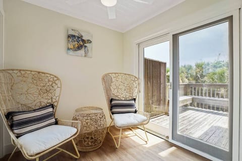 A chatting paradise. What a great place to share secrets with your best friend or cousin!