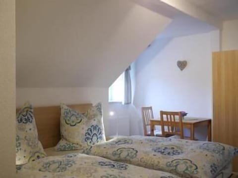 Sleeping area. Picture 1