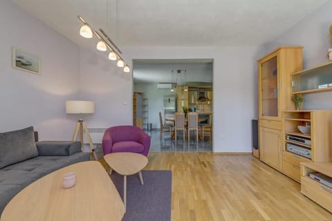Living area - view into the dining room