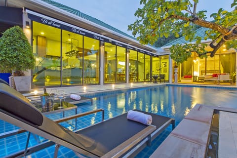 swimiming pool