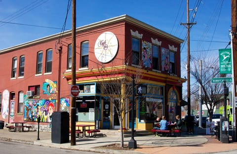 Just a few steps from Bardstown Road 