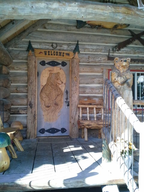 Bears Den