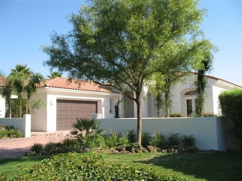 Gorgeous Single Story in Legacy Section of Mission Hills Country Club