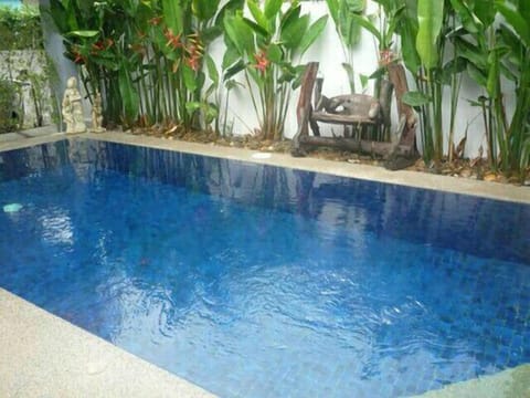 One O Two - 3Br pool villa SHR031