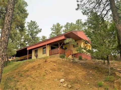 Papa Bears Cabin - Cozy Cabins Ruidoso, NM