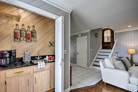 Coffee & Wine Bar | Keurig Coffee Maker