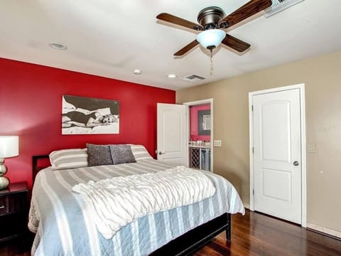 Master w/King-bed, separate bath and flat-screen TV